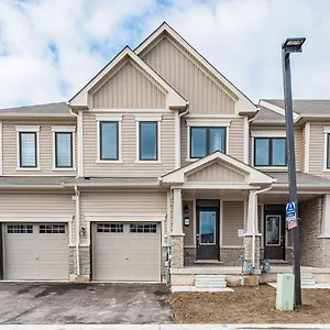  Holiday home Luxury Town Close To Fairview Casino In Niagra Falls